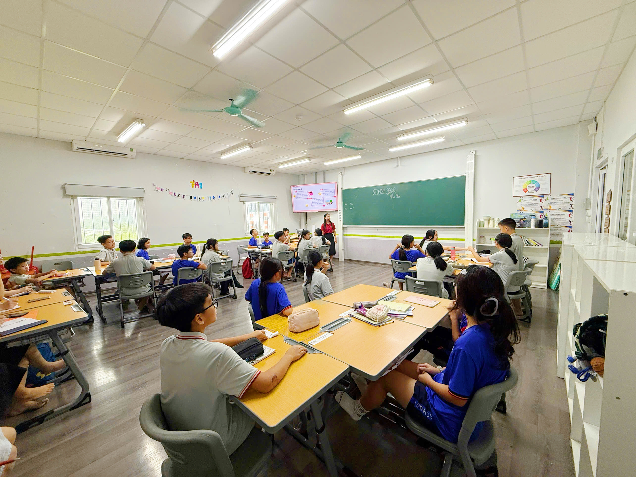 HỌC ĐỀ YÊU THƯƠNG, DẠY ĐỂ DẪN DẮT - CÂU CHUYỆN TỪ LỚP HỌC NGỮ VĂN CỦA CÔ NGUYỄN NHUNG 1 IMG 3631