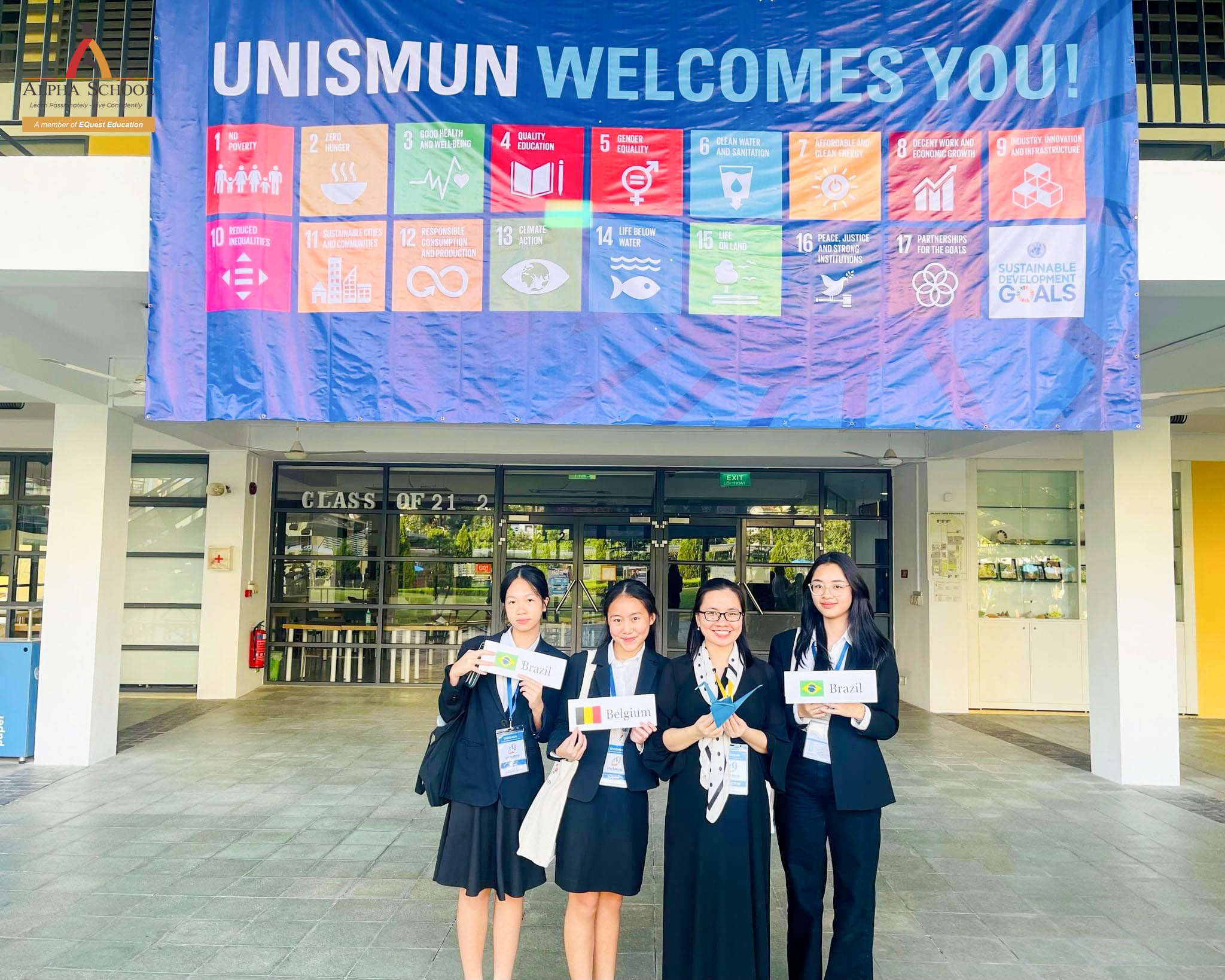 “Trọn vẹn” – hành trình trưởng thành của học sinh Alpha đạt giải Quán quân cuộc thi Đổi mới sáng tạo - Trường Đại học Western Sydney (Úc) 2 481048396 1050615877099538 1649376444911514648 n