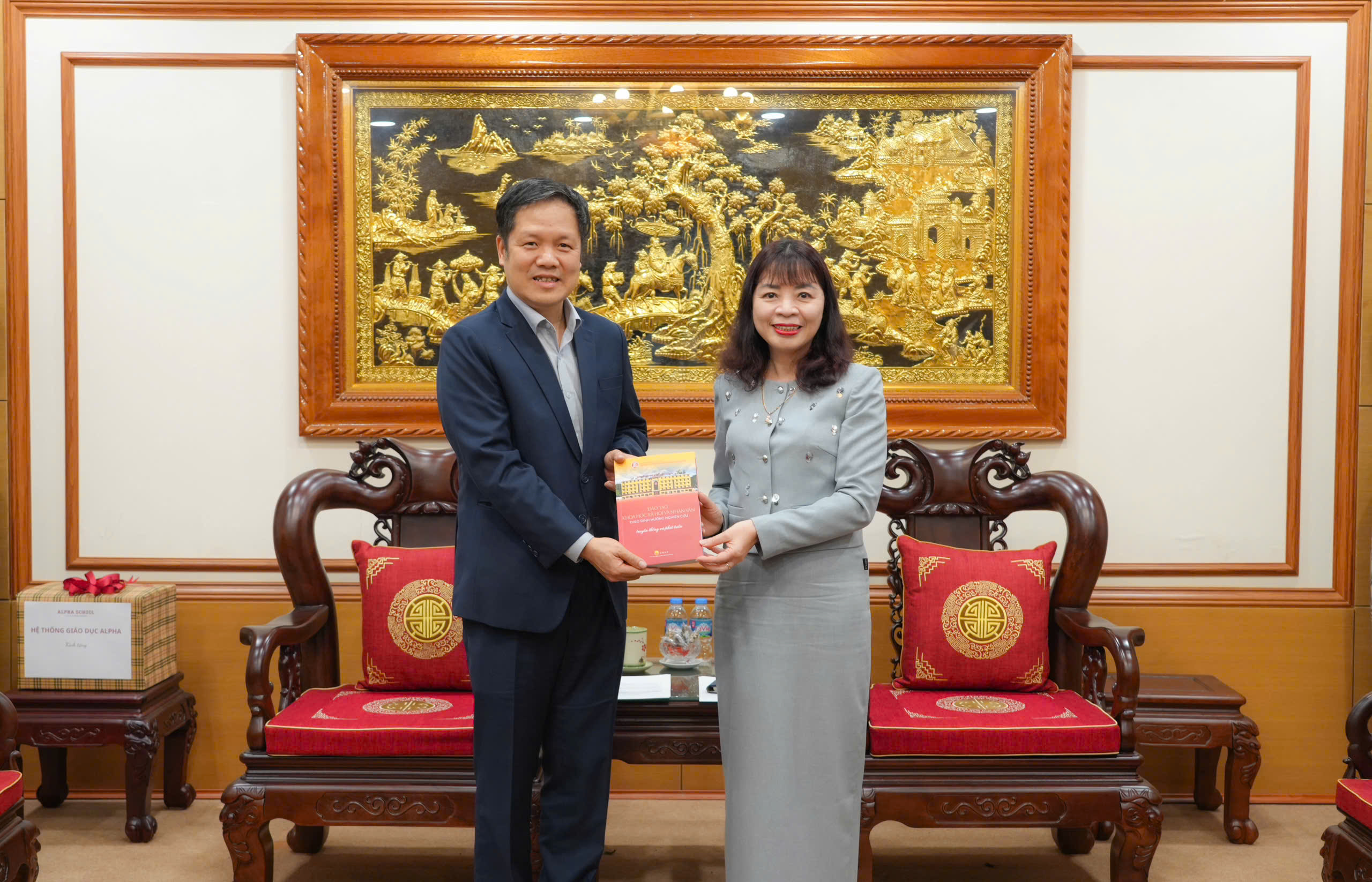 ee38203f4297cdc994864