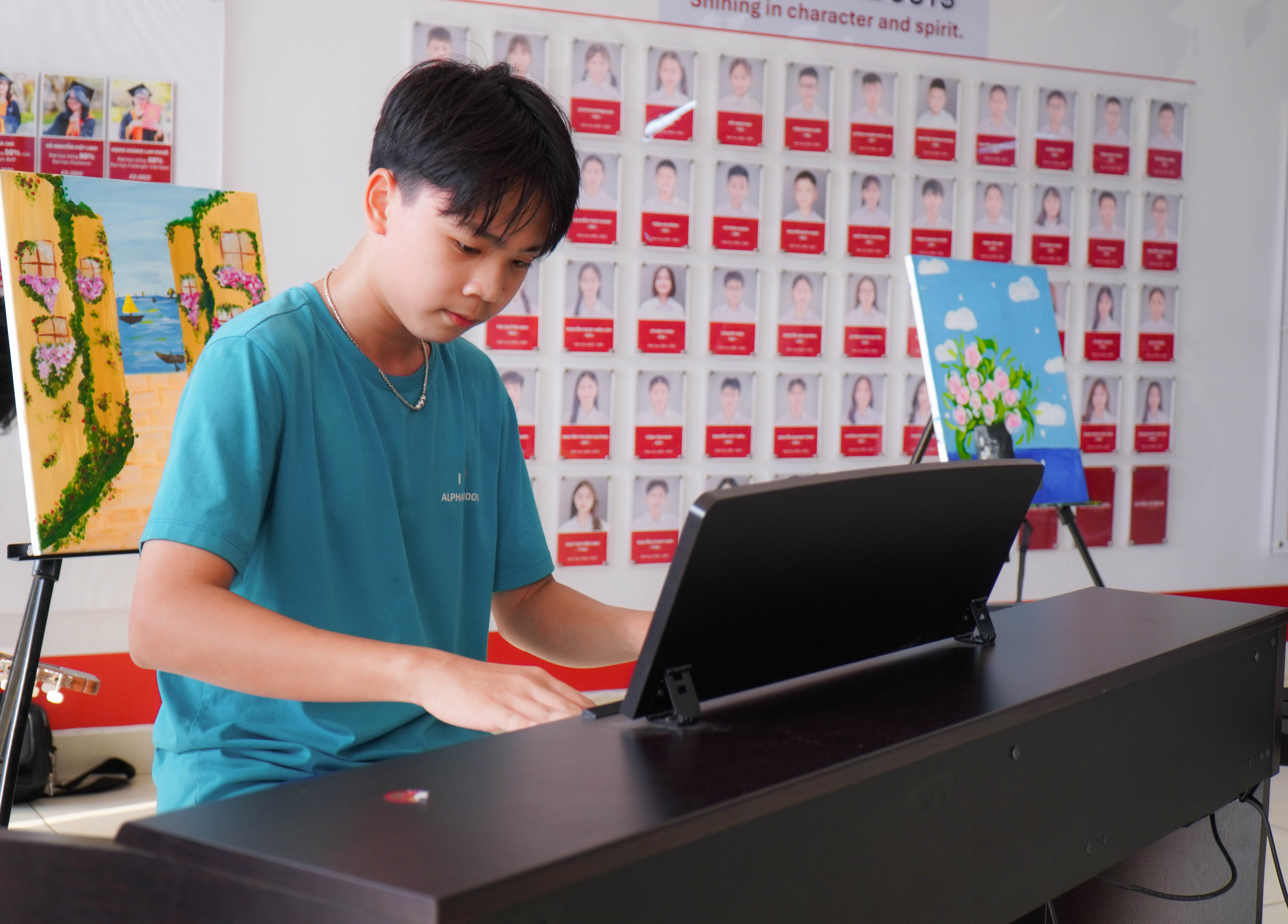 CHẠM ĐẾN ĐAM MÊ – VIẾT TIẾP HÀNH TRÌNH TỎA SÁNG CÙNG CLB NGOÀI GIỜ 2 DSC00098