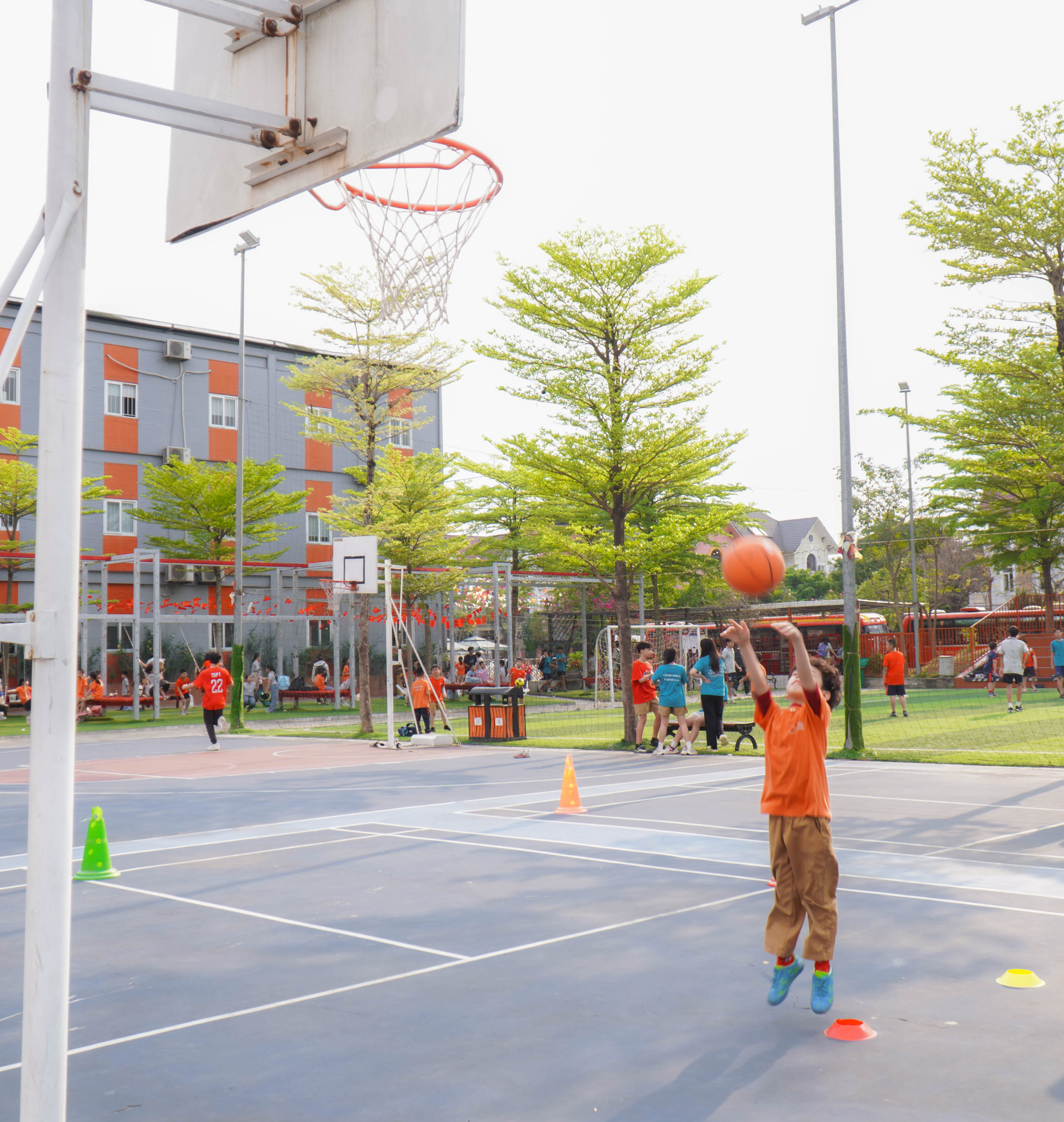 CHẠM ĐẾN ĐAM MÊ – VIẾT TIẾP HÀNH TRÌNH TỎA SÁNG CÙNG CLB NGOÀI GIỜ 1 DSC00127