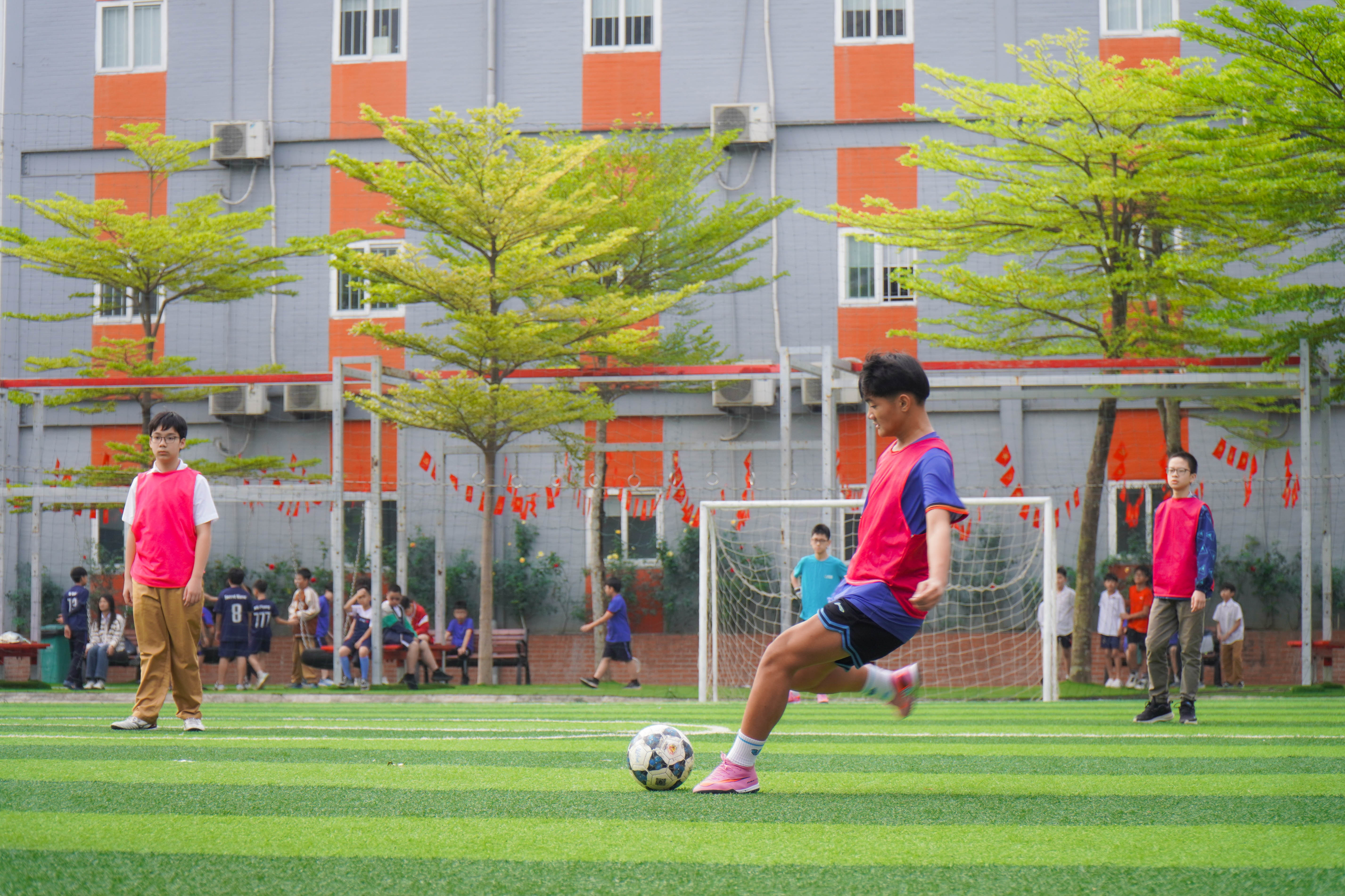 “CHÁY HẾT MÌNH” CÙNG HỘI THAO CẤP TRUNG HỌC 3 DSC09585