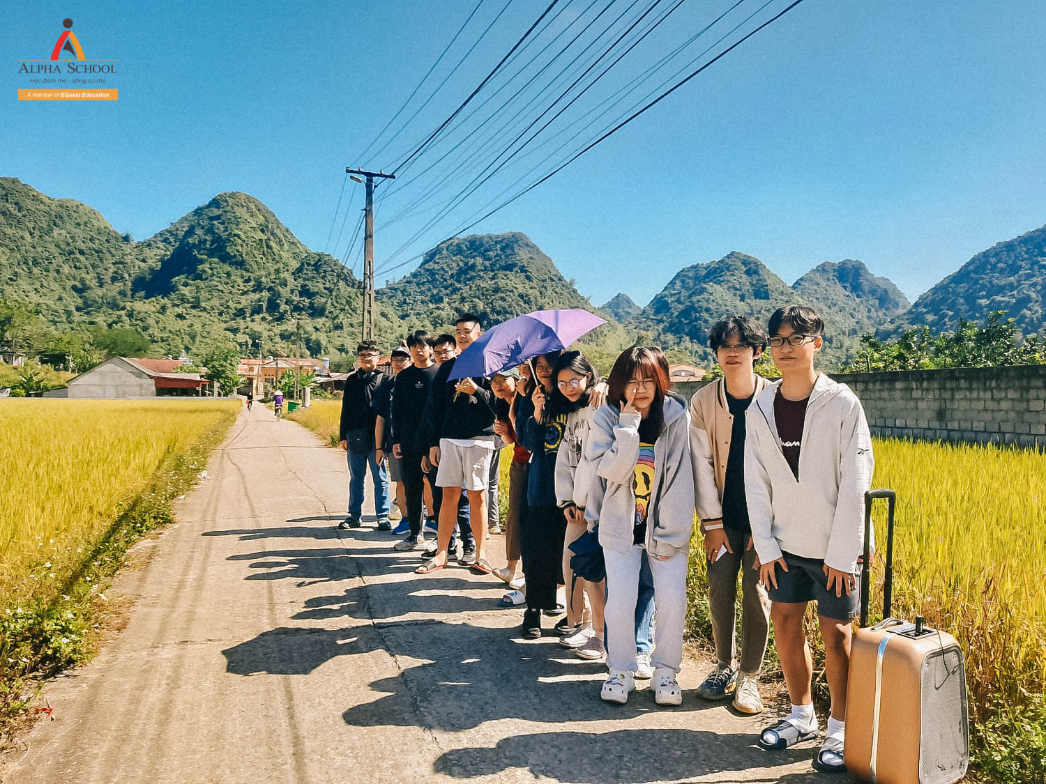 KHỐI 11 VÀ CHUYẾN ĐI LẠNG SƠN 2 NGÀY 1 ĐÊM: HÀNH TRÌNH KHÁM PHÁ - TRẢI NGHIỆM - TRƯỞNG THÀNH