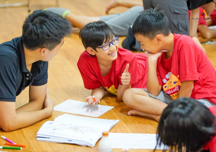 Với học sinh tiểu học