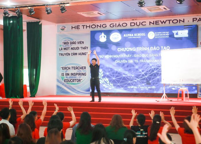“SỨ MỆNH NGƯỜI THẦY” – HÀNH TRÌNH LAN TỎA GIÁO DỤC BẰNG TÌNH YÊU THƯƠNG 7 news 0.580377001759715612