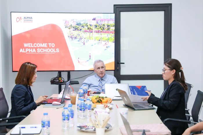 news 0.916473001711339891